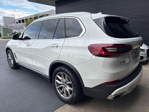2022 BMW X5 sDrive40i