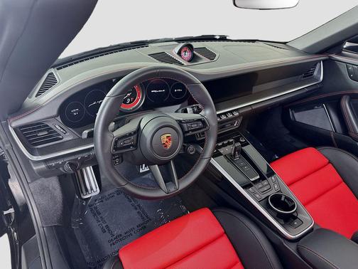 2024 Porsche 911 Turbo S