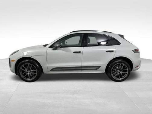 2025 Porsche Macan T