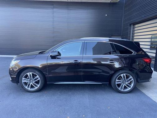 2018 Acura MDX 3.5L w/Advance Package