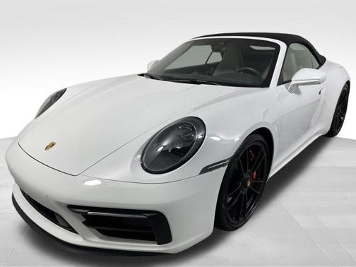 2023 Porsche 911 Carrera 4 GTS