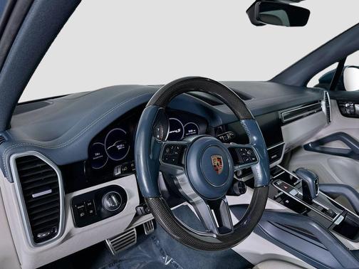 2019 Porsche Cayenne S