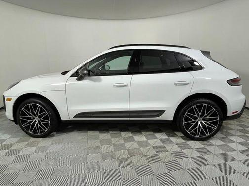 2026 Porsche Macan T