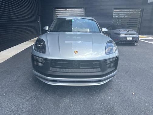 2023 Porsche Macan GTS
