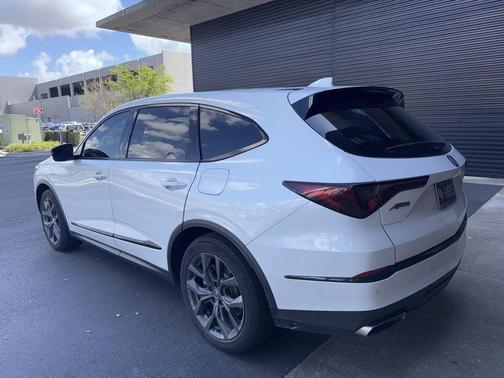 2022 Acura MDX A-Spec Package