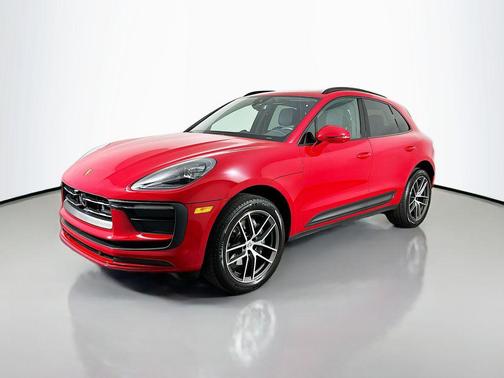 2025 Porsche Macan T