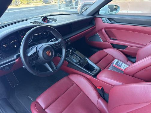 2023 Porsche 911 Targa 4 GTS