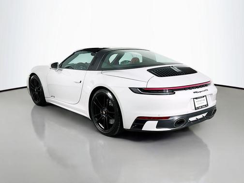 2023 Porsche 911 Targa 4 GTS