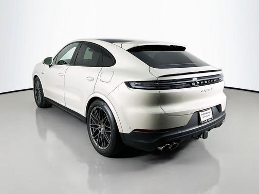 2025 Porsche Cayenne Cayenne S E-Hybrid