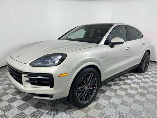 2025 Porsche Cayenne Cayenne S E-Hybrid