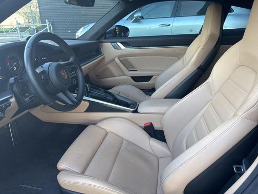 2024 Porsche 911 Turbo S