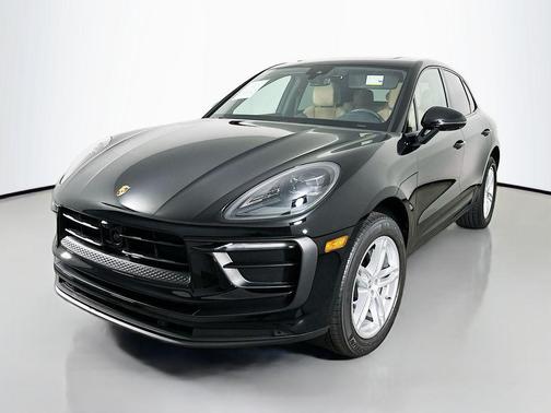2025 Porsche Macan T