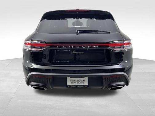 2025 Porsche Macan