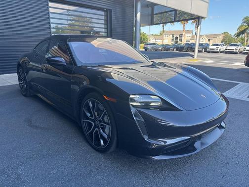 Jet Black Metallic 2022 Porsche Taycan Turbo