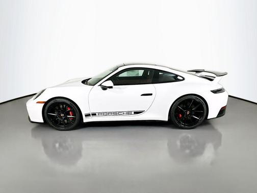 2026 Porsche 911 Carrera 4S