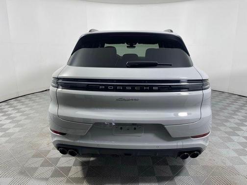 2025 Porsche Cayenne Cayenne