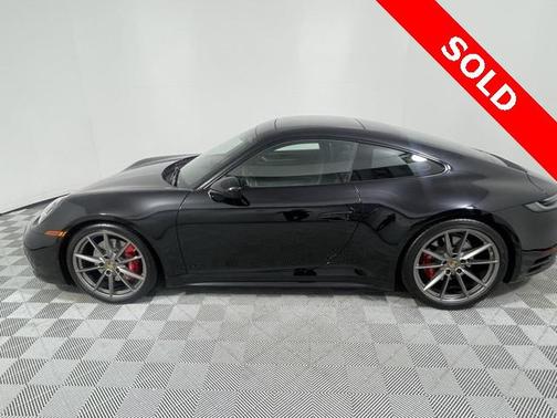 2020 Porsche 911 Carrera S