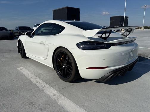 2020 Porsche 718 Cayman GT4