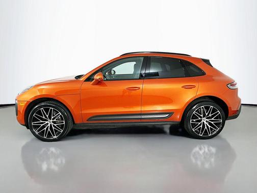 Papaya Metallic 2023 Porsche Macan Macan