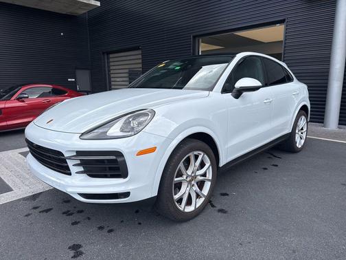 2022 Porsche Cayenne Cayenne
