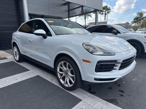 2022 Porsche Cayenne Cayenne