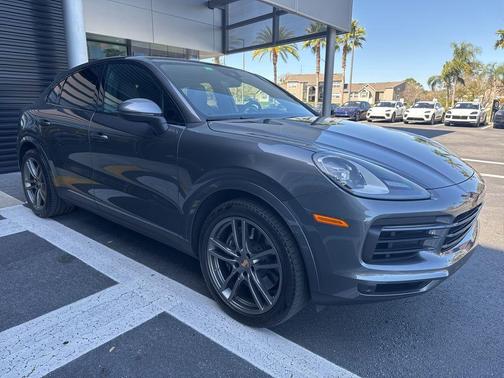 2023 Porsche Cayenne Cayenne