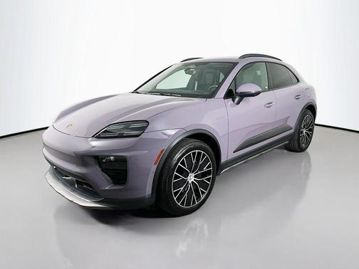 2025 Porsche Macan 4