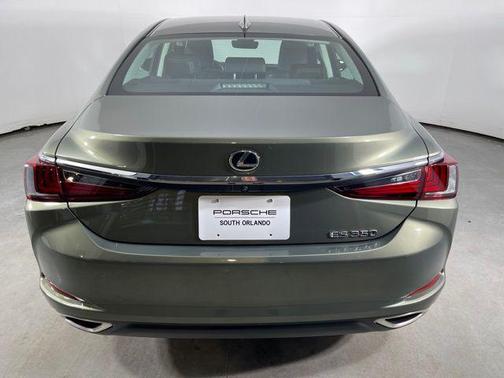 2023 Lexus ES 350 Base