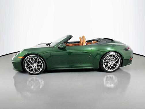 2026 Porsche 911 Carrera 4S Cabriolet
