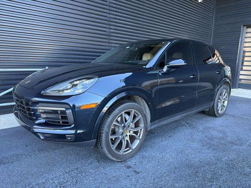 2019 Porsche Cayenne Cayenne
