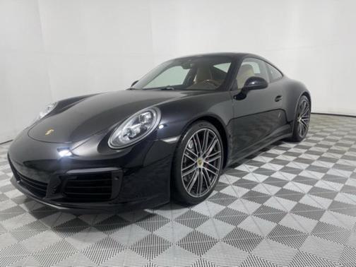 2019 Porsche 911 Carrera 4S