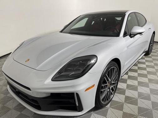 2025 Porsche Panamera