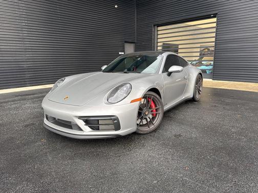 2022 Porsche 911 Carrera GTS