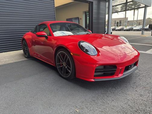 2026 Porsche 911 Targa 4S