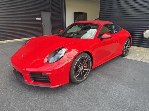 2026 Porsche 911 Targa 4S