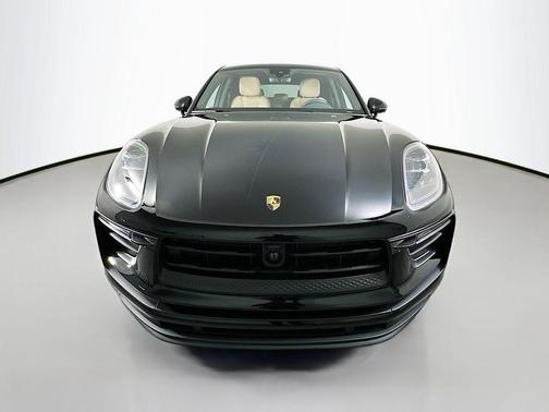 2026 Porsche Macan T