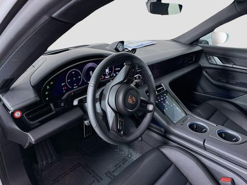 2025 Porsche Taycan 4S
