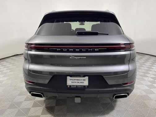2025 Porsche Cayenne 