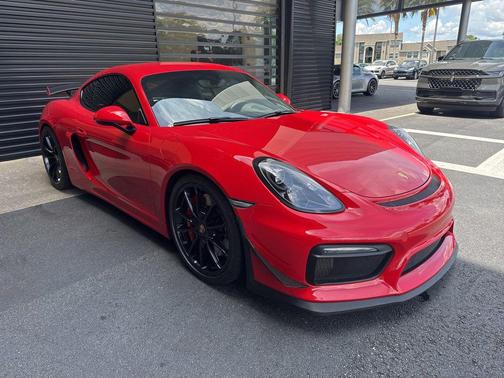 Guards Red 2016 Porsche Cayman GT4