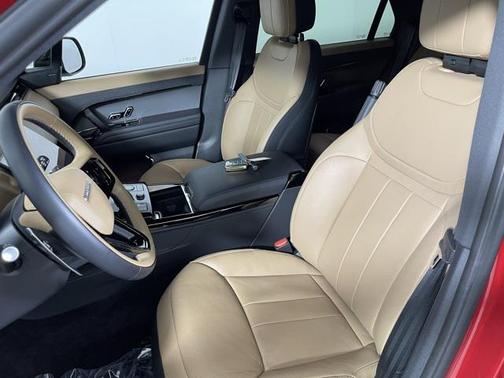 2023 Land Rover Range Rover Sport SE