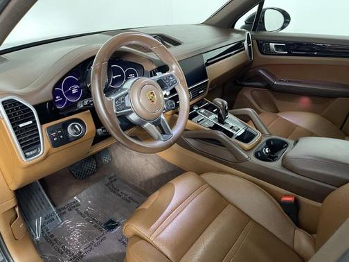 2022 Porsche Cayenne E-Hybrid