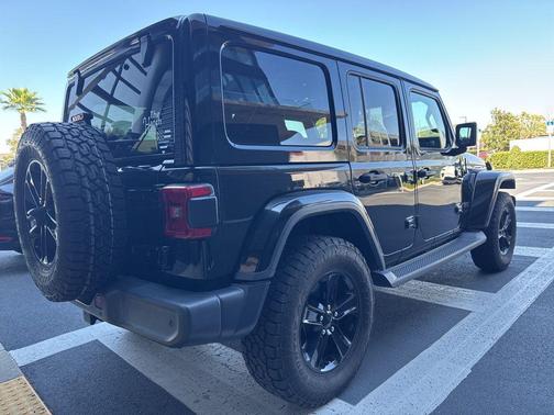 2020 Jeep Wrangler Unlimited Sahara