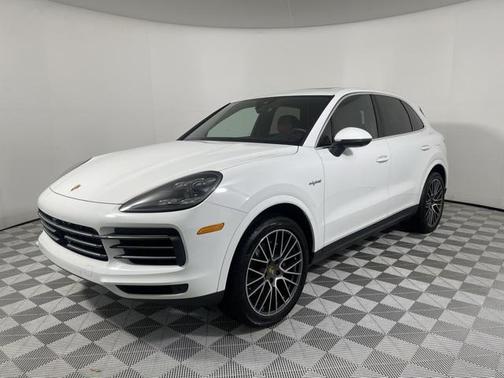 2021 Porsche Cayenne E-Hybrid S