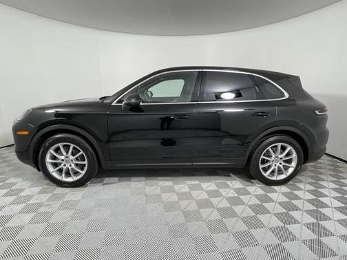 2024 Porsche Cayenne