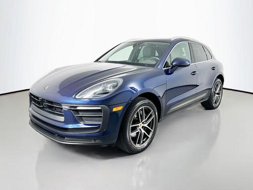 2023 Porsche Macan 