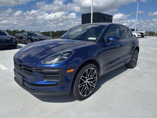 2023 Porsche Macan 