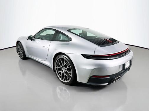 2026 Porsche 911 Carrera