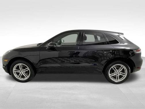 2020 Porsche Macan Base (PDK)