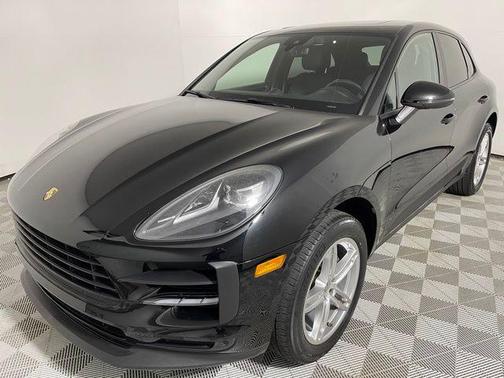 2020 Porsche Macan Base (PDK)