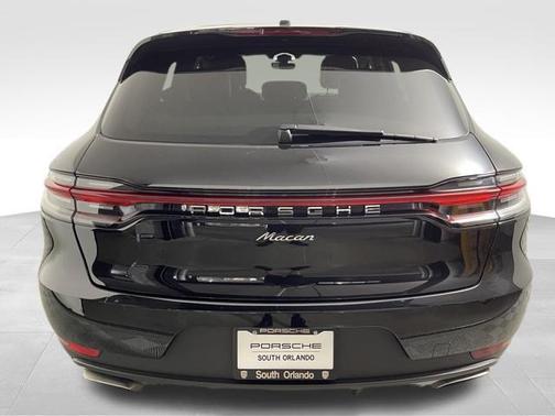 2020 Porsche Macan Base (PDK)